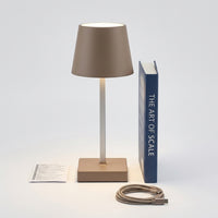 Lámpara de mesa táctil LED regulable